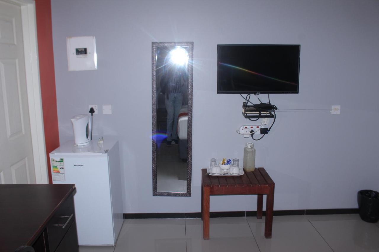 Global Guest House Касане Екстер'єр фото
