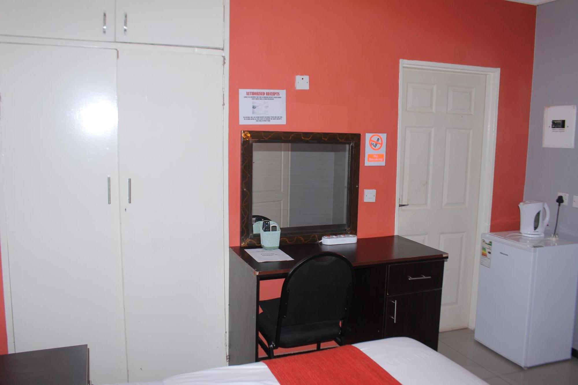 Global Guest House Касане Екстер'єр фото
